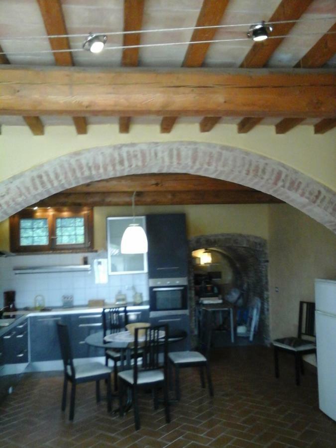 Casa Agostini Lari Exterior foto
